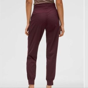 Lululemon Dance Studio Mid-Rise Jogger Garnet? EUC